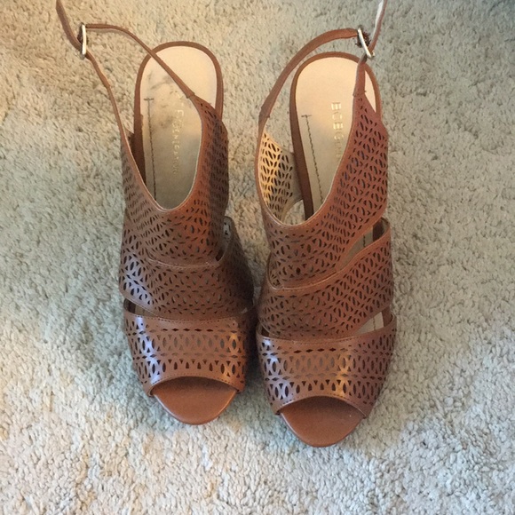 bcbgeneration white heels